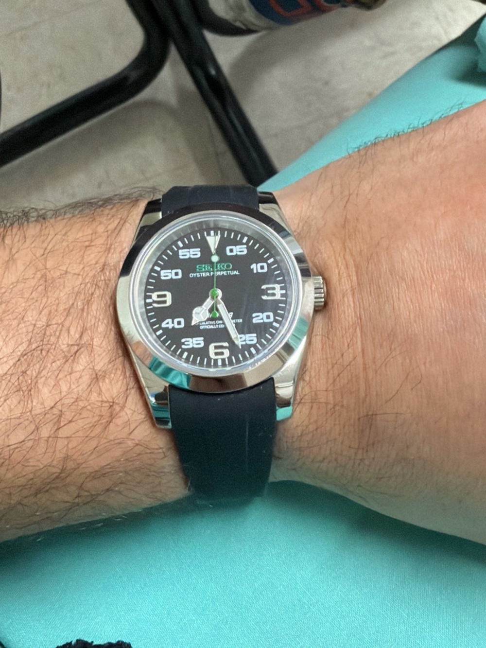 Seiko airking mod Perpetual Style Black Dial Watch. Come with metal band